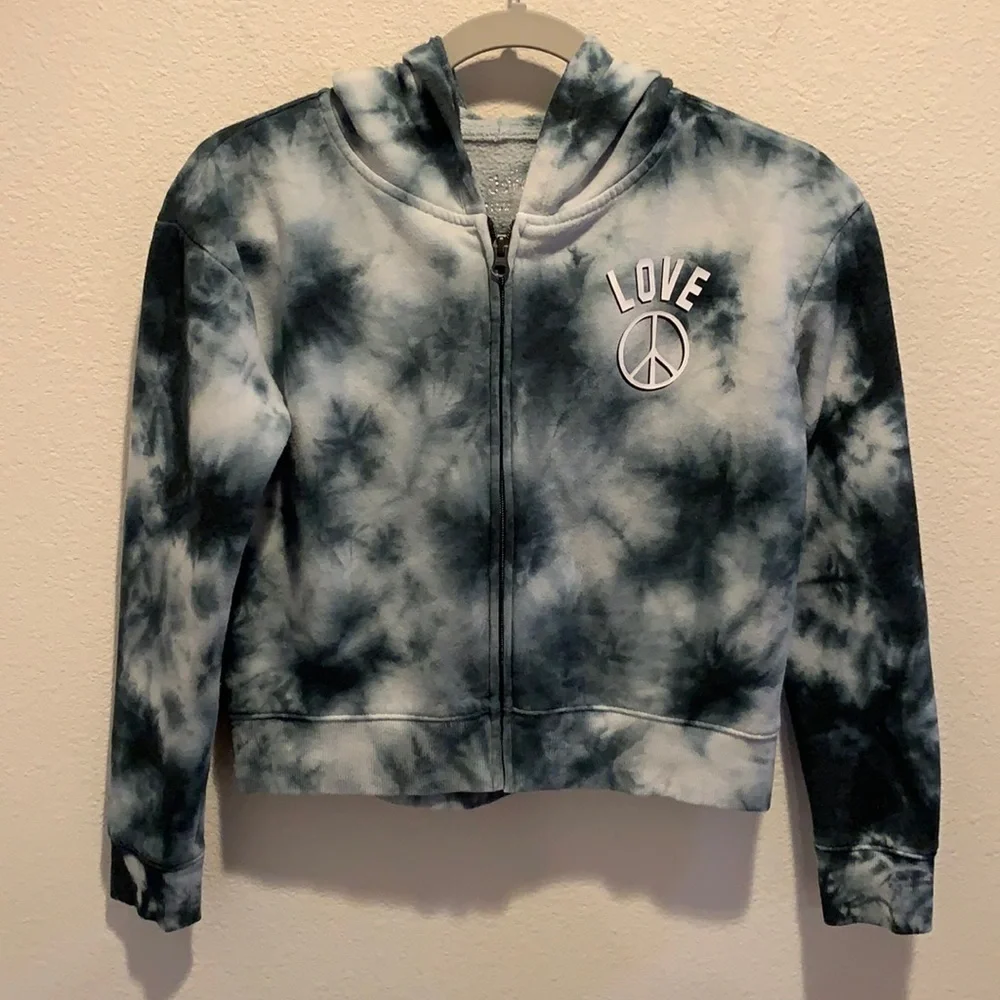 Girls Justice Hoodie Size 12. Tie-dyed Blue colors​​​​​​​​​​​​​​​​​​​​​​